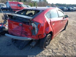 
										2013 Toyota Prius full									