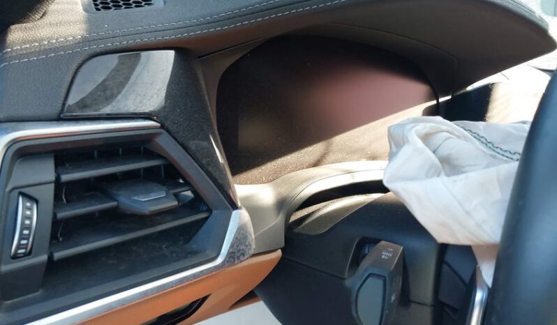 
								2020 BMW 3 series full									