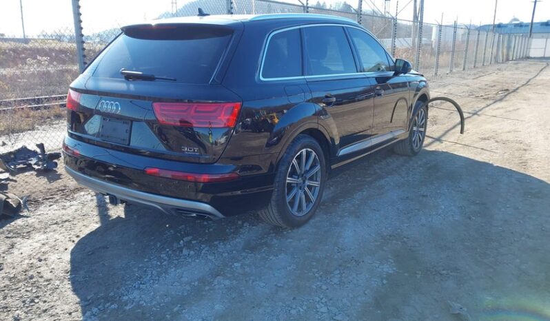 
								2017 Audi Q7 full									