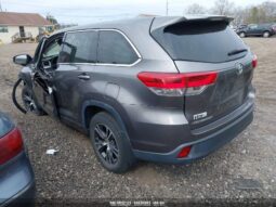 
										2017 Toyota Highlander full									