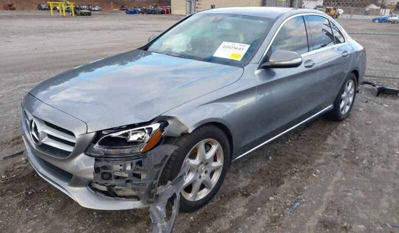 
								2015 Mercedes-benz C 300 full									