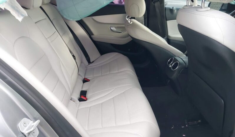 
								2015 Mercedes-benz C 300 full									