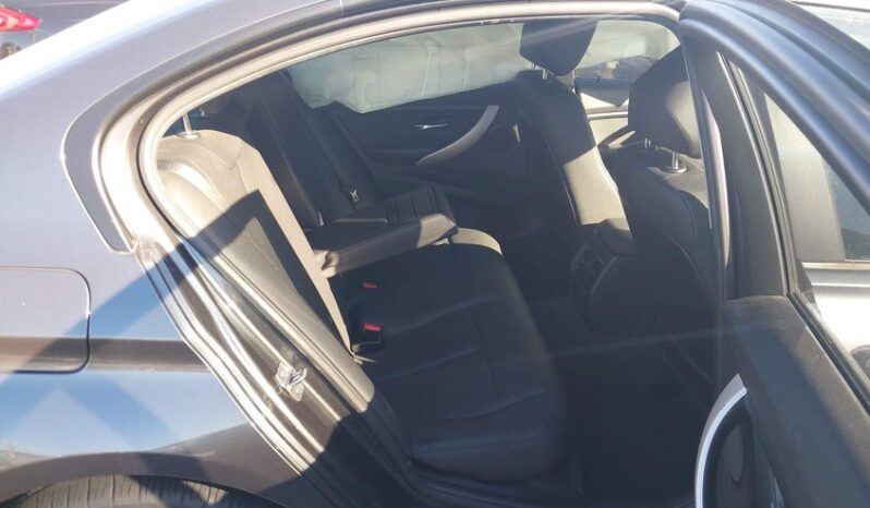 
								2017 BMW 3 series full									