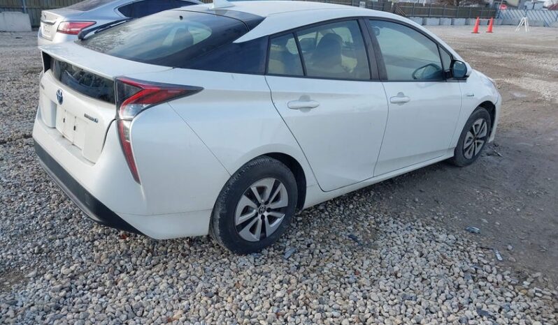 
								2016 Toyota Prius full									