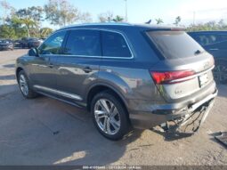 
										2022 Audi Q7 full									