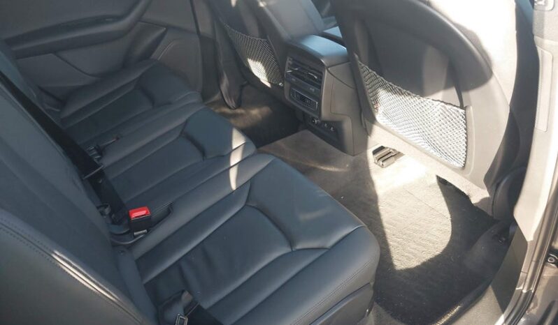 
								2022 Audi Q7 full									