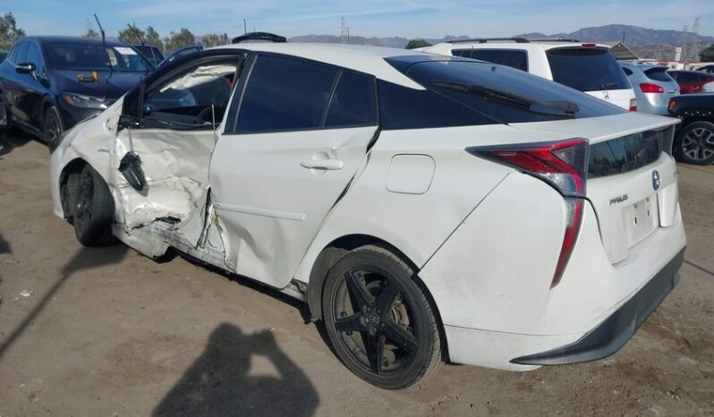 
								2016 Toyota Prius full									