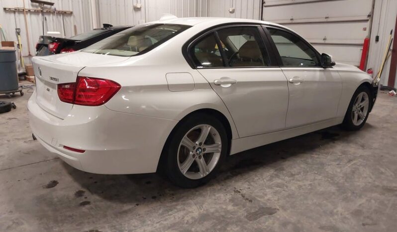 
								2015 BMW 3 series full									