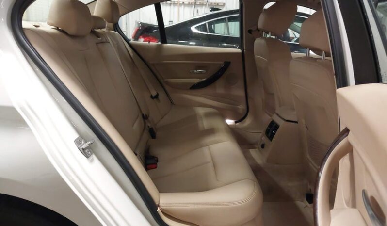
								2015 BMW 3 series full									