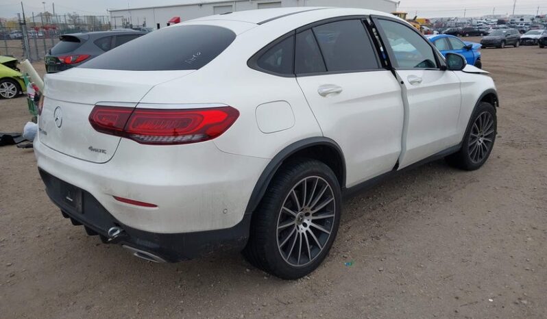 
								2023 Mercedes-benz Glc 300 full									