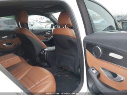 
										2023 Mercedes-benz Glc 300 full									
