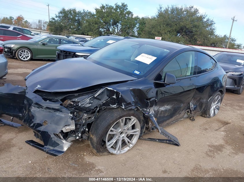 2024 Tesla Model y