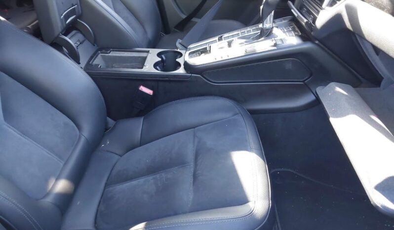 
								2018 Porsche Macan full									