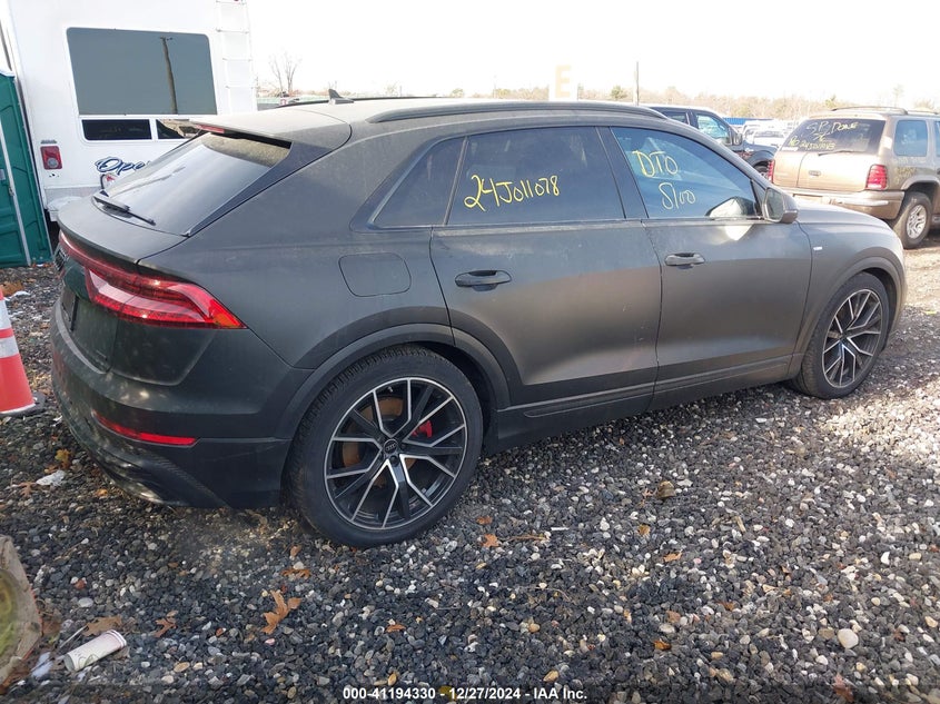 2023 Audi Q8