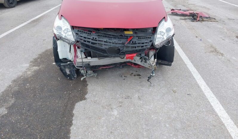 
								2012 Toyota Prius full									
