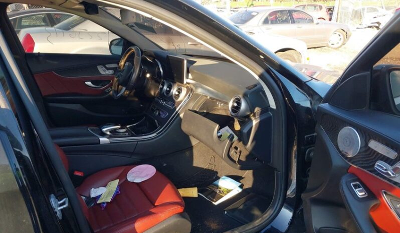 
								2015 Mercedes-benz C 300 full									