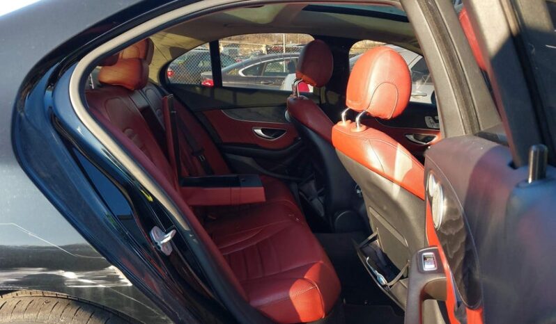 
								2015 Mercedes-benz C 300 full									
