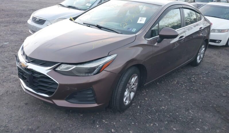 
								2019 Chevrolet Cruze full									