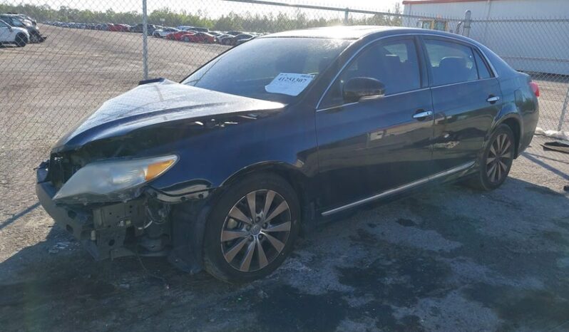 
								2012 Toyota Avalon full									
