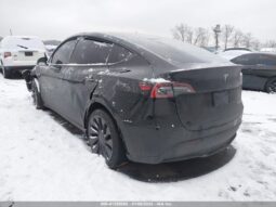
										2025 Tesla Model y full									