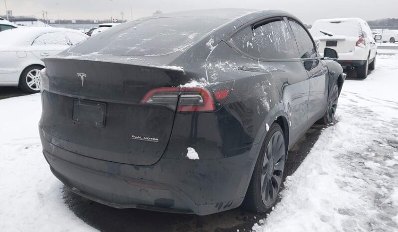 
								2025 Tesla Model y full									