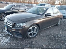 
										2017 Mercedes-benz E 300 full									