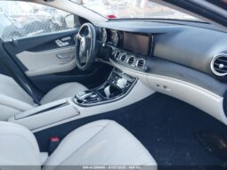 
										2017 Mercedes-benz E 300 full									