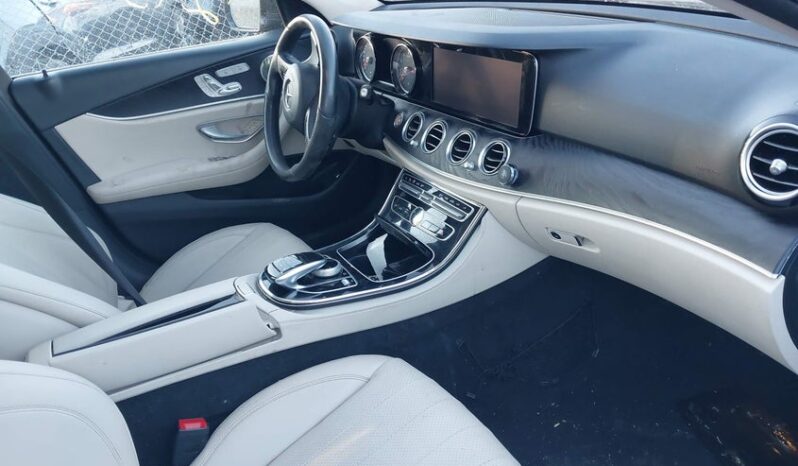 
								2017 Mercedes-benz E 300 full									