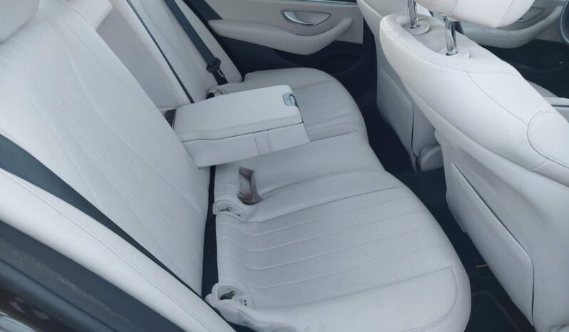 
								2017 Mercedes-benz E 300 full									