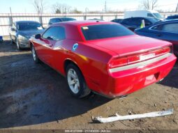 
										2012 Dodge Challenger full									