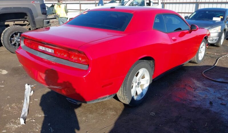 
								2012 Dodge Challenger full									
