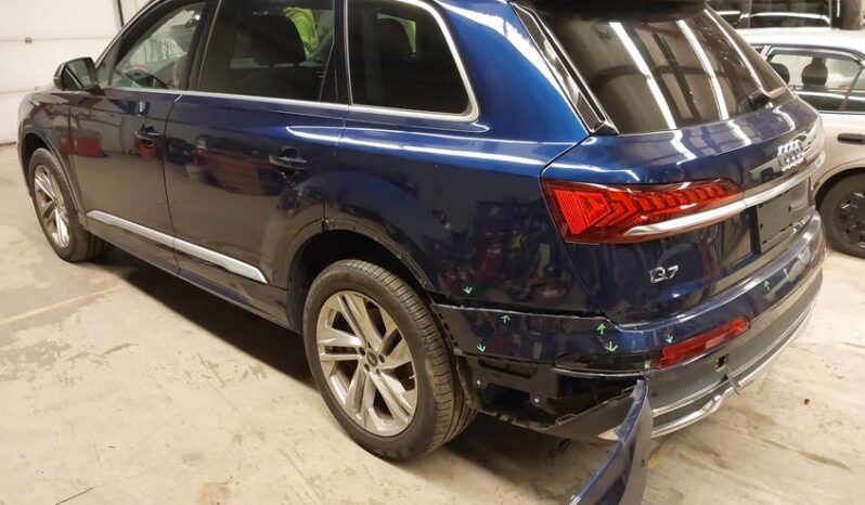 
								2022 Audi Q7 full									
