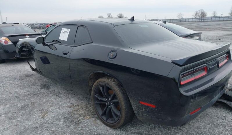 
								2017 Dodge Challenger full									