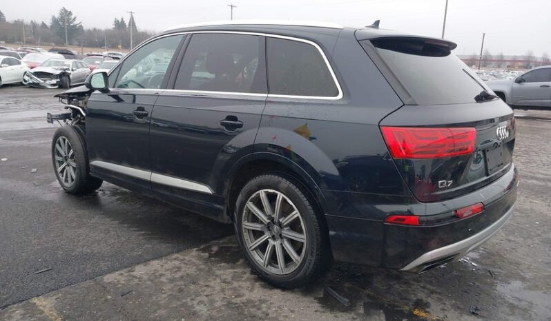 
								2017 Audi Q7 full									