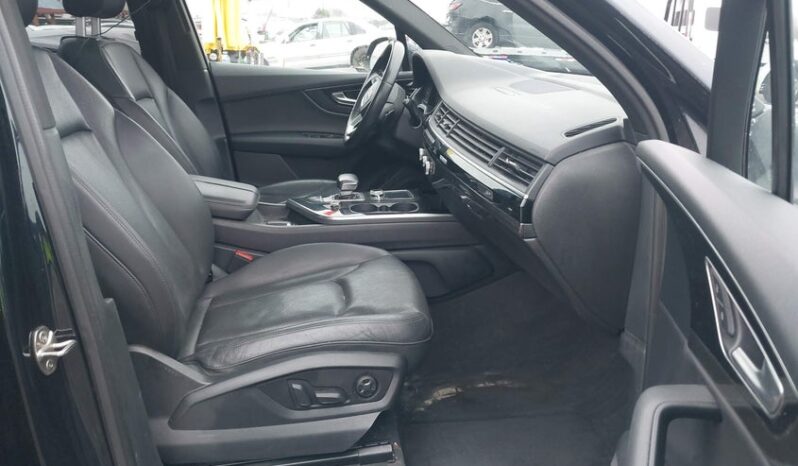 
								2017 Audi Q7 full									