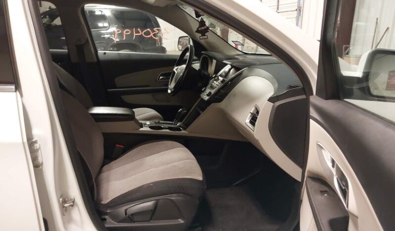 
								2016 Chevrolet Equinox full									