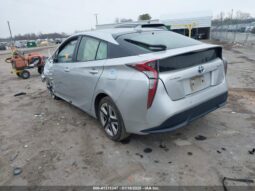 
										2018 Toyota Prius full									