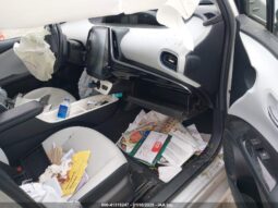 
										2018 Toyota Prius full									