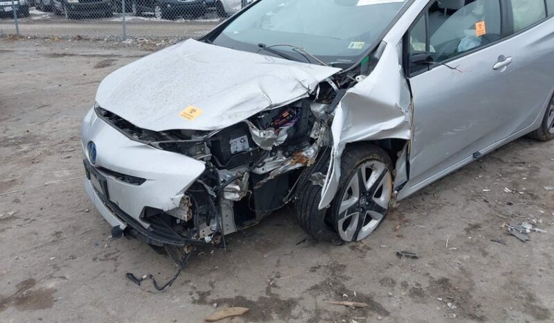 
								2018 Toyota Prius full									