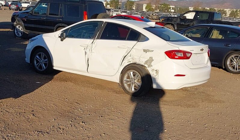 
								2017 Chevrolet Cruze full									