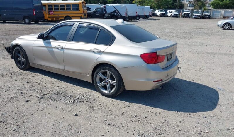 
								2013 BMW 3 series full									