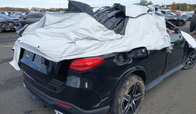 
								2023 Mercedes-benz Glc 300 full									