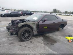 
										2021 Dodge Challenger full									