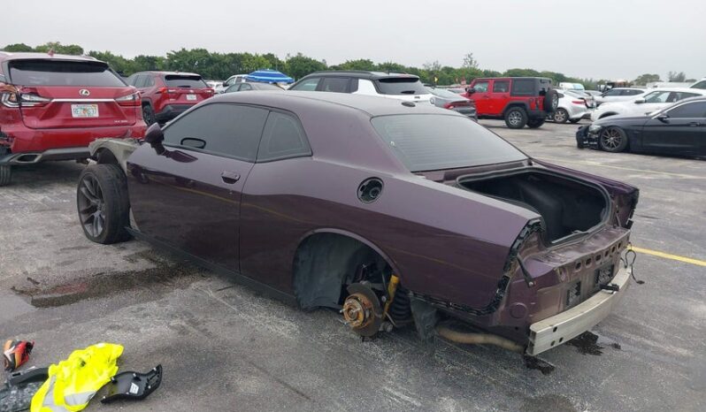 
								2021 Dodge Challenger full									