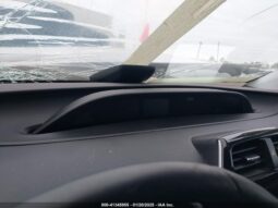 
										2019 Toyota Prius full									