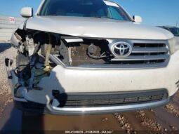 
										2012 Toyota Highlander full									