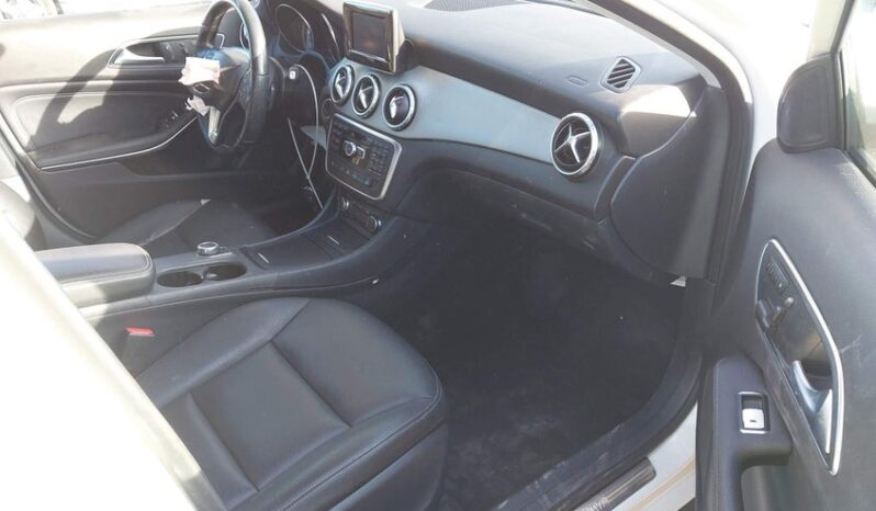 
								2015 Mercedes-benz Gla 250 full									