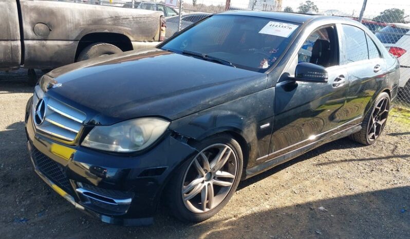 
								2012 Mercedes-benz C 250 full									