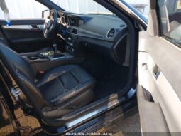 
										2012 Mercedes-benz C 250 full									