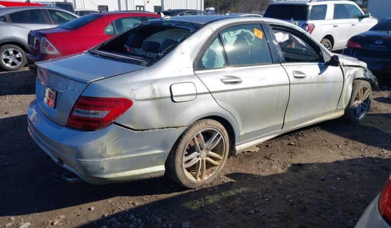 
								2013 Mercedes-benz C 300 full									